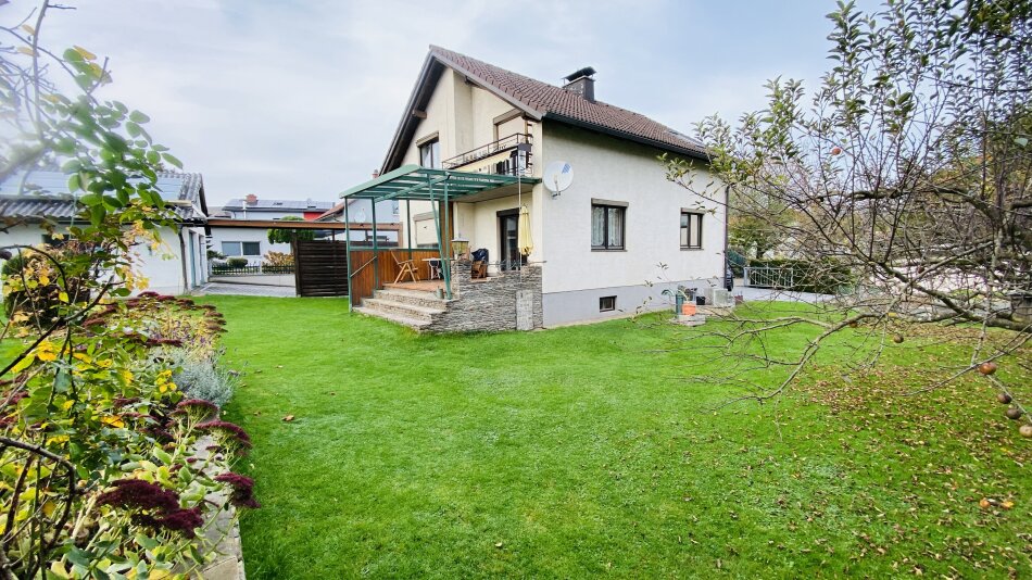 Foto - Ihr Familienparadies in Spielberg - Charmantes Haus mit Kachelofen und sonniger Gartenfläche